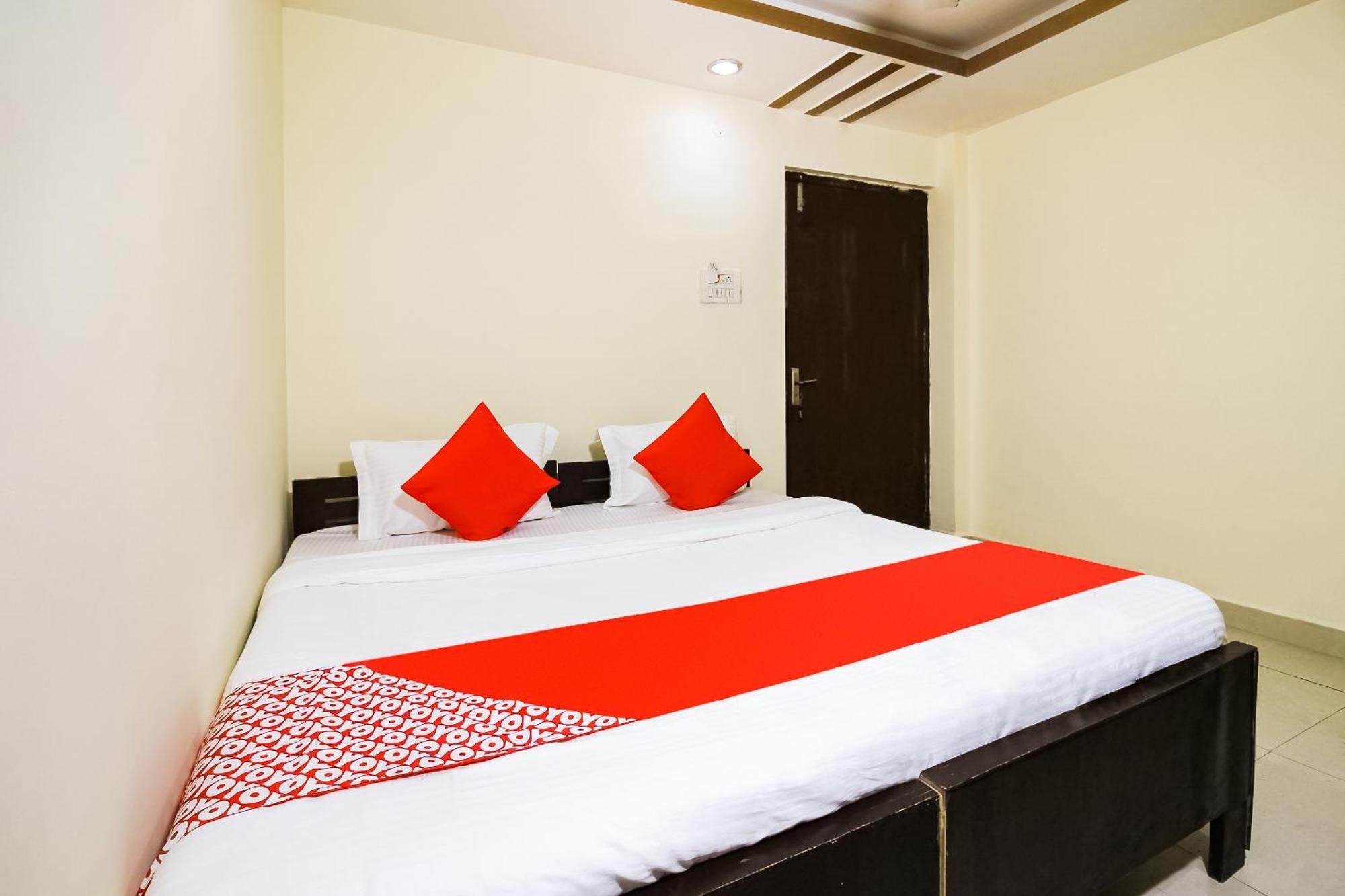Baharampur Hotel O New Hotel Mayur מראה חיצוני תמונה